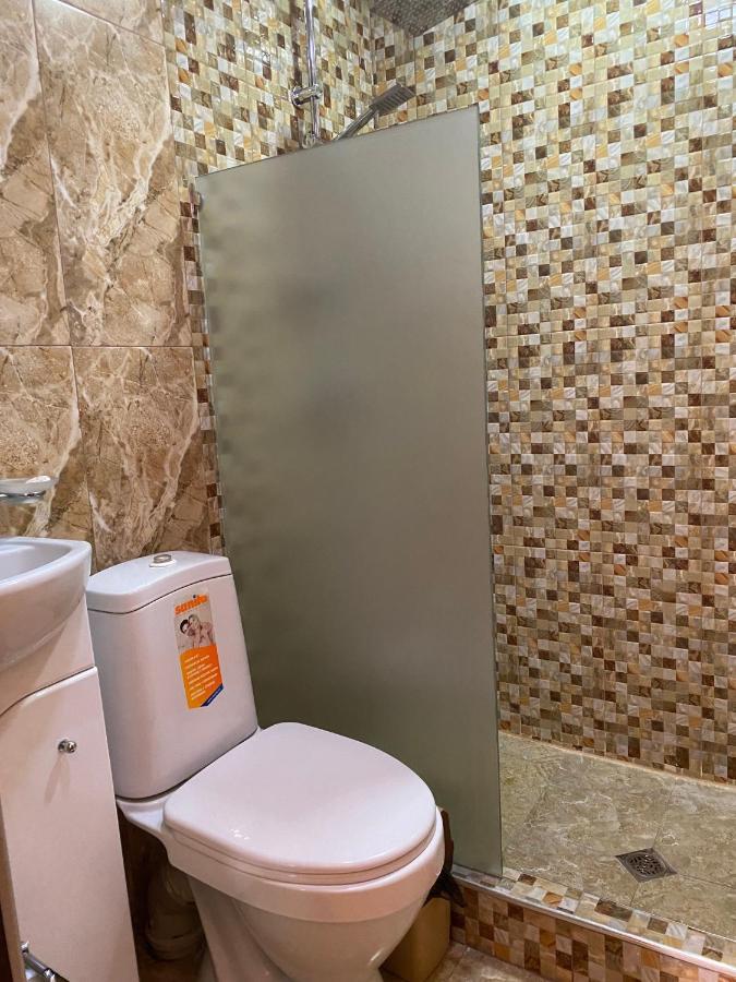 Elko Hotel Jerevan Buitenkant foto