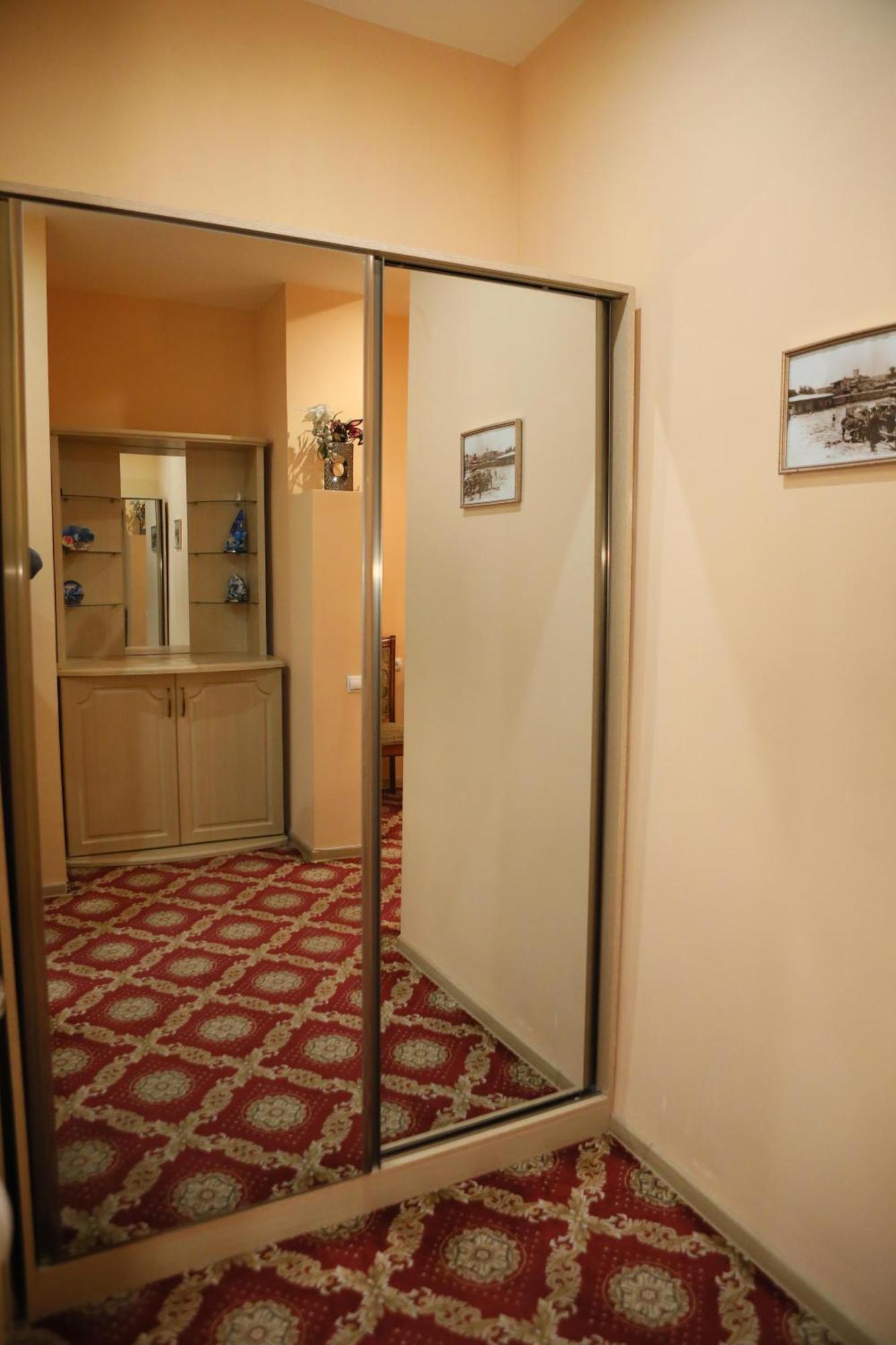 Elko Hotel Jerevan Buitenkant foto